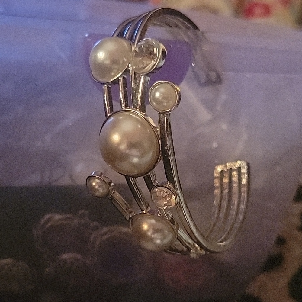 Paparazzi Total Sail Out White Cuff Bracelet